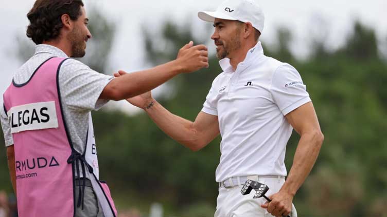 Villegas powers to Bermuda victory to end PGA Tour title drought