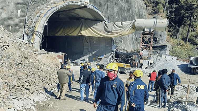 Rescuers hopeful of reaching trapped labourers in collapsed Indian tunnel