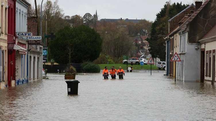 More heavy rain in northern France raises fears of new flooding