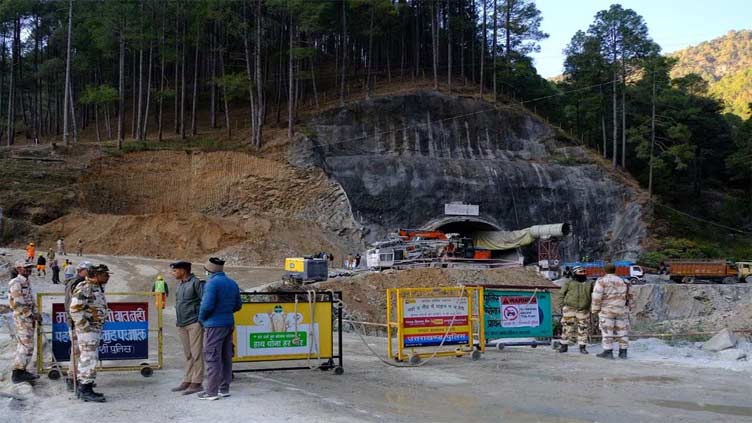 Indian rescuers still 40 metres away from workers trapped in collapsed tunnel