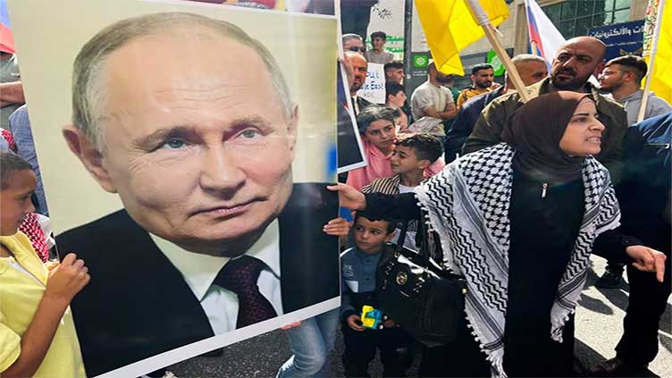 Russia's Putin sees political, economic upside to Israel's war with Hamas