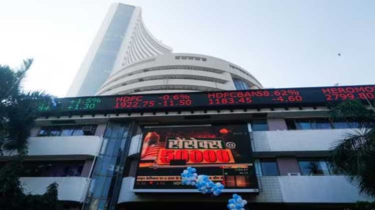Indian shares rise as IT, pharma extend gains on soft US inflation data