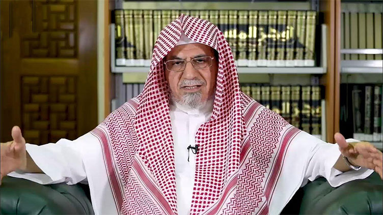 Imam-e-Kaaba urges world community to stop Gaza crimes 
