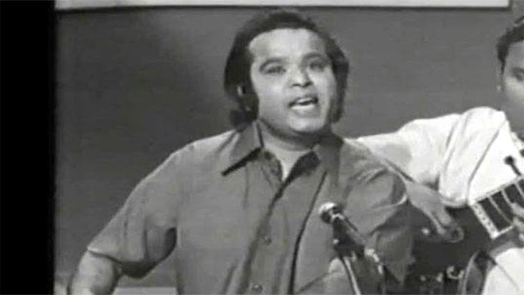 Death anniversary of renowned playback singer Salim Raza today