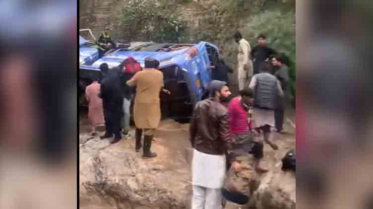 Student killed, several injured as school bus plunges into ravine in Islamabad