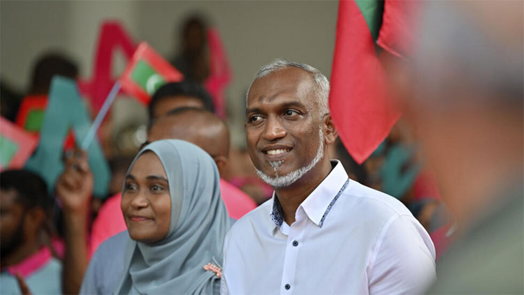 Maldives election: Pro-China candidate Muizzu wins presidency