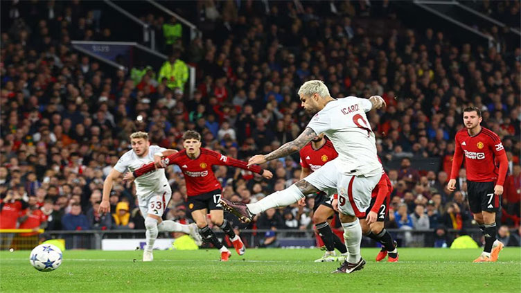 Man United misery continues as Galatasaray win 3-2 at Old Trafford