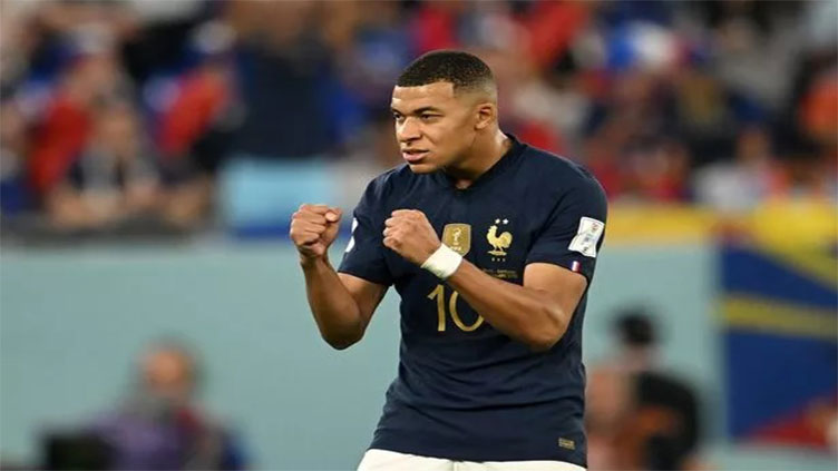 Mbappe can't be happy with his form, says Deschamps