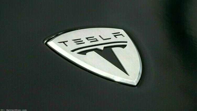 Tesla cuts US prices of Model 3, Model Y cars
