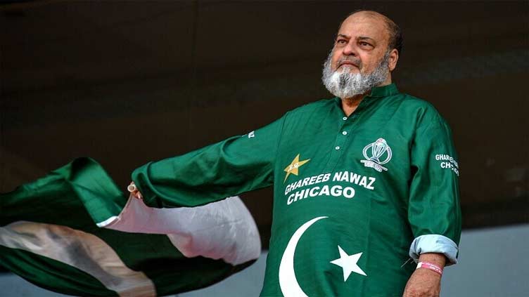 Standing out in the crowd - a Pakistan fan at India's World Cup