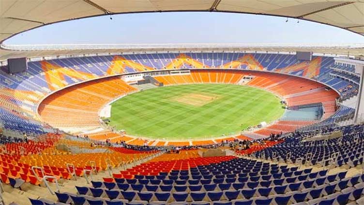 Threat of blowing up stadium puts police on their toes