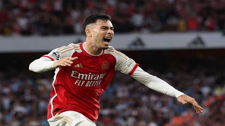 Substitute Martinelli fires Arsenal to late win over Man City