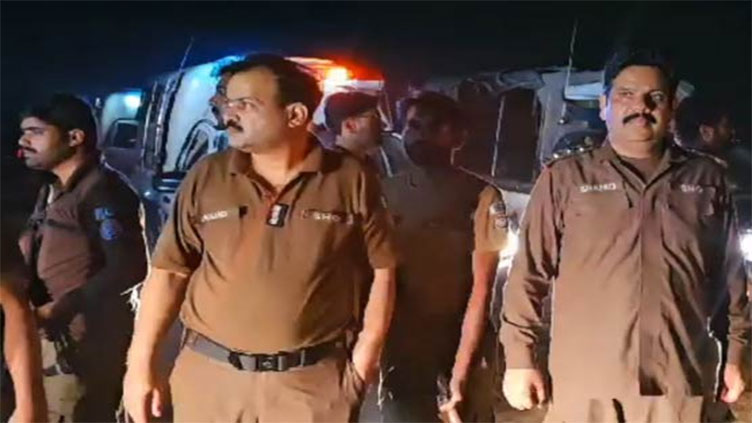 Five robbers killed in Sheikhupura police 'encounter'