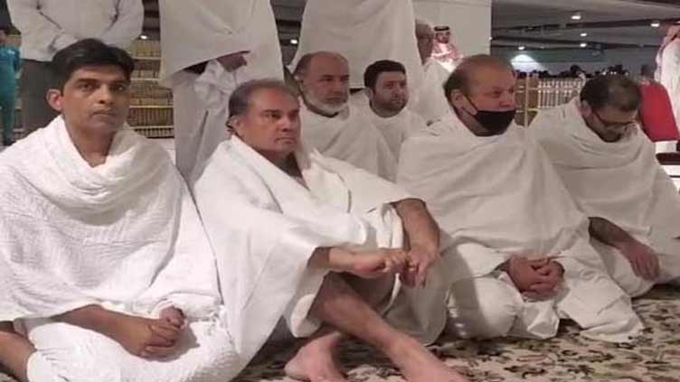 Former premier Nawaz Sharif performs Umrah, will touch down in Lahore on Oct 21 noon  