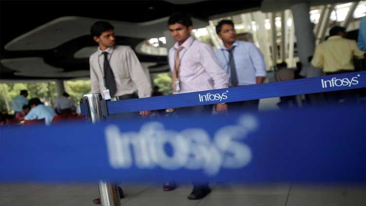 Waning demand for IT services hits hiring at Indian tech majors
