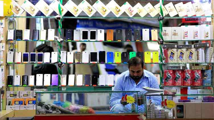 Over 10.80m mobile phones made in Pakistan this year so far