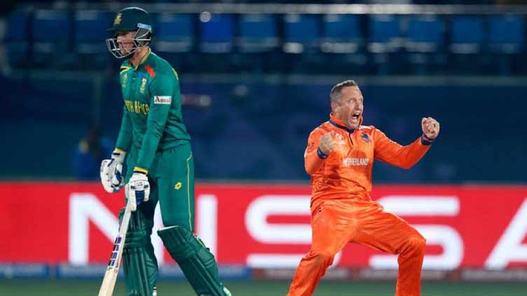 Netherlands stun South Africa in major World Cup upset