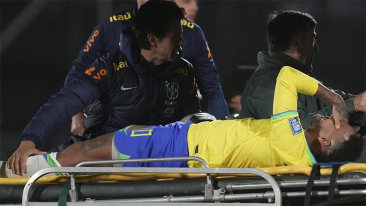 Neymar has torn knee ligament, facing surgery