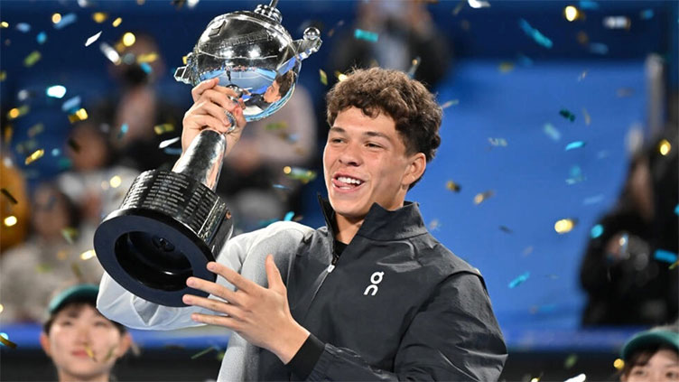 'More subdued' Shelton enjoys first ATP title