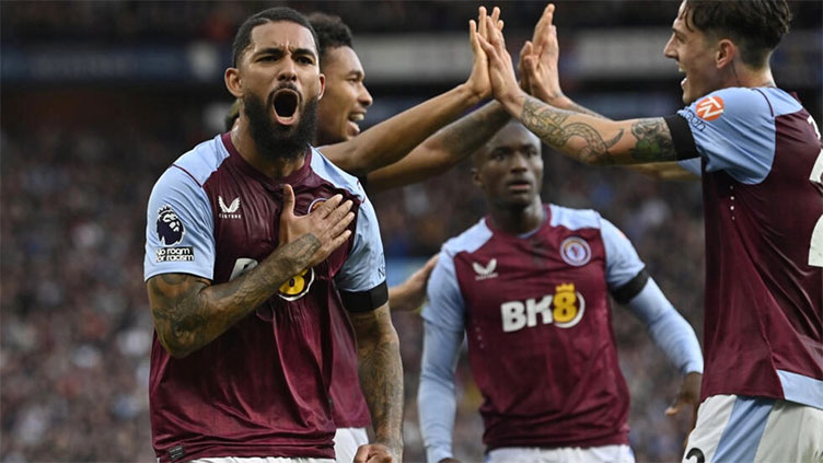 Aston Villa thrash West Ham to close on Premier League top four