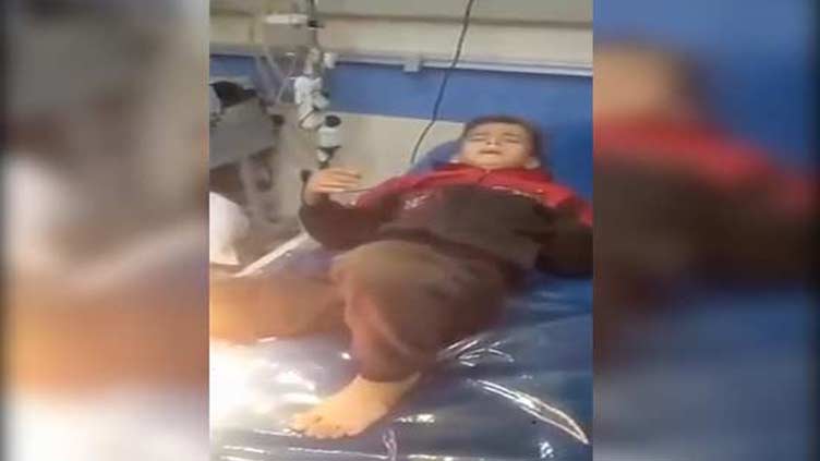 Palestinian child invokes divine help during surgery without anaesthesia