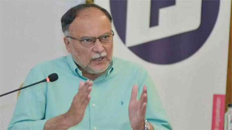 Nawaz fully capable of steering country out of economic crisis: Ahsan