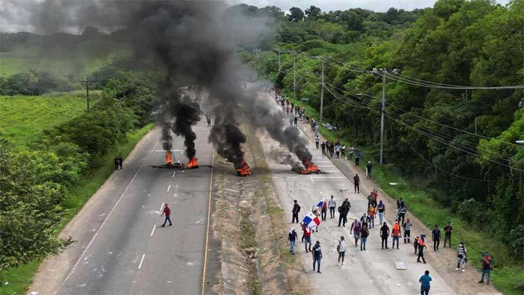 Panama police in standoff with protesters over Canadian-run mine