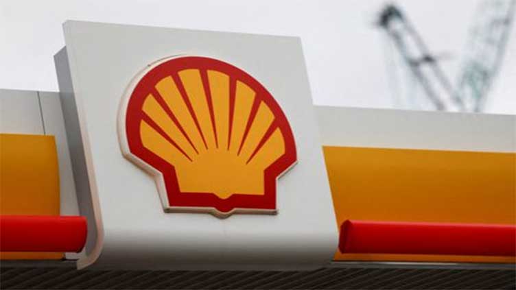Shell cuts low-carbon jobs, scales back hydrogen in overhaul by CEO