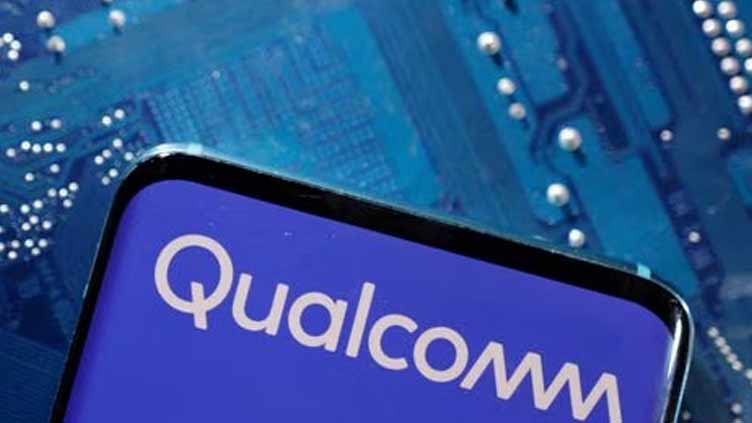 Qualcomm unveils new PC laptop chip with AI features for 2024