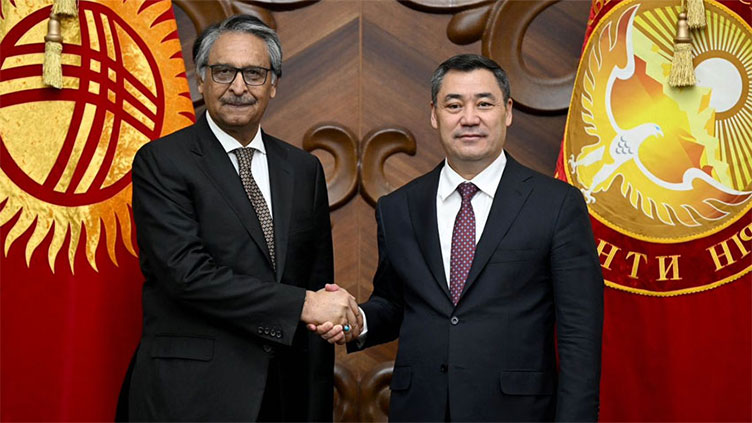 FM Jilani, Kyrgyz president discuss bilateral cooperation