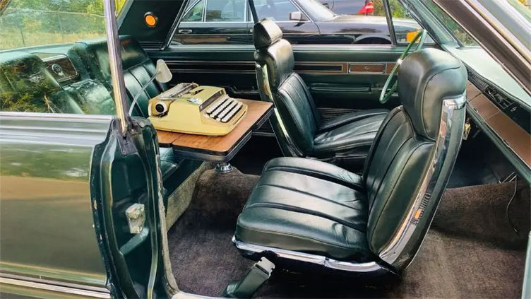 This 1967 car came with a built-in mobile office