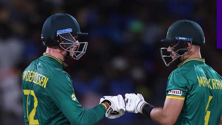 South Africa hold nerves in death overs to beat Pakistan in nail-biter