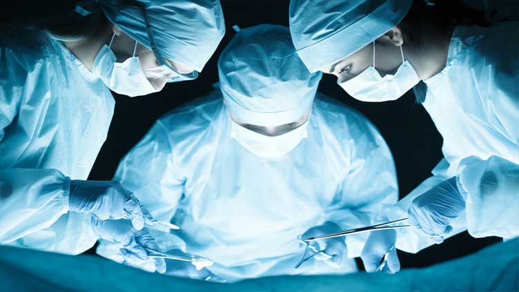 Khanewal doctor removes 15 Kg tumour from woman's body