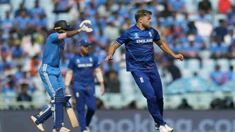 India beat England by 100 runs in World Cup clash