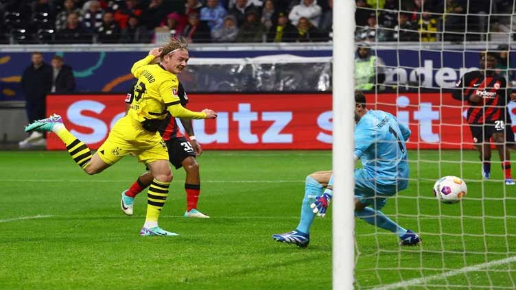 Dortmund and Frankfurt share spoils in six-goal thriller