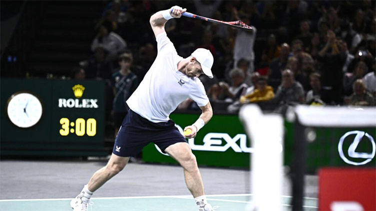 Murray bows out of Paris Masters in first round