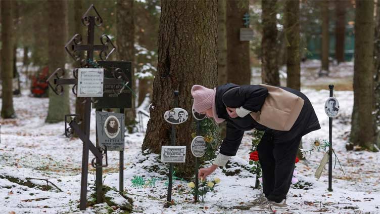 Russians struggle to keep alive memory of Stalin's victims