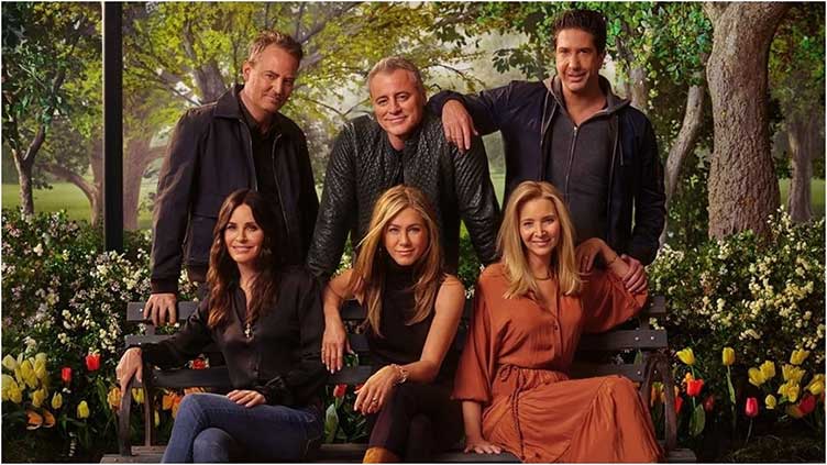 'Friends' cast 'utterly devastated' by death of Matthew Perry