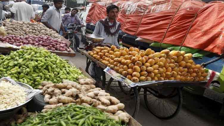 Pakistan vulnerable to inflation, high interest rate, rupee depreciation, low GDP