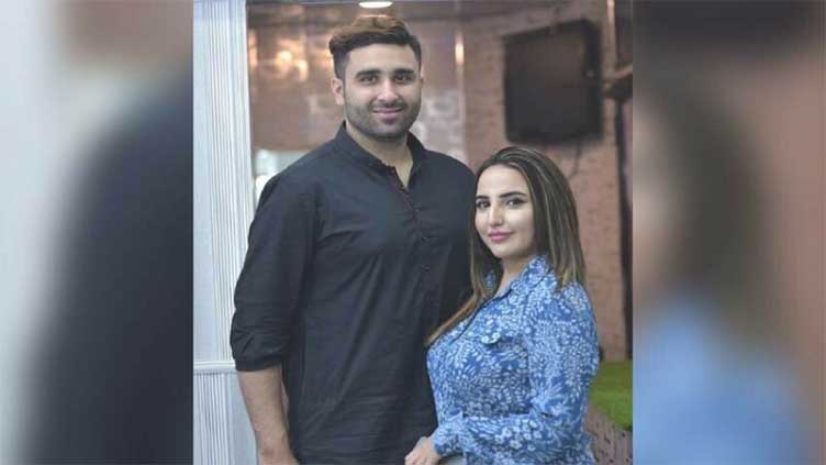 Hareem Shah says her husband Bilal Shah 'kidnapped' in Karachi 