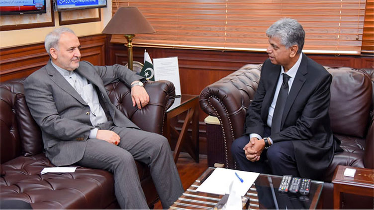 Pakistan, Iran agree to extend cooperation in diverse fields