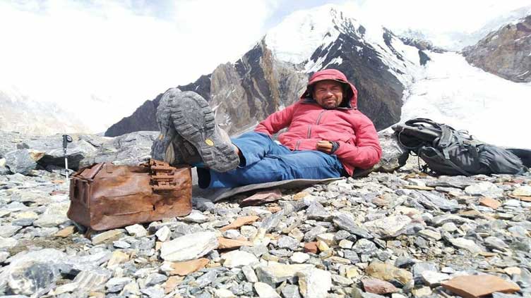 Russian climber dies at Gilgit's Gasherbrum IV