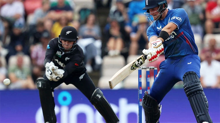 Livingstone turns tide as England beat New Zealand in 2nd ODI