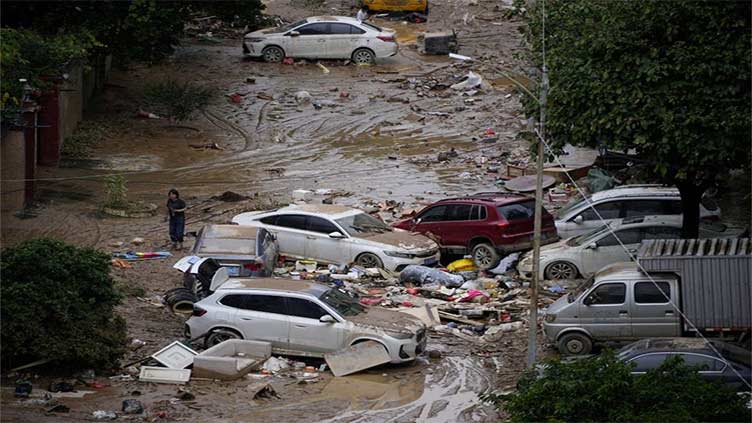 Tropical storm batters China for seventh day