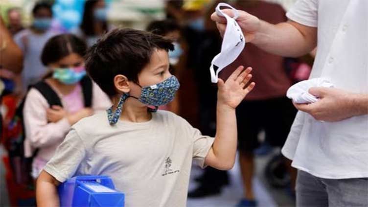 Israel's health ministry recommends some wear masks indoors amid rise in COVID cases
