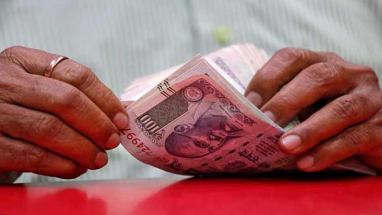 Surging oil prices, dollar to test RBI resolve on rupee