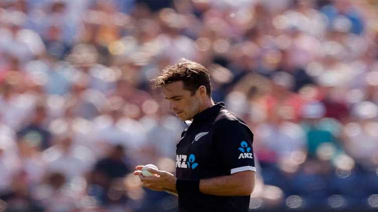 New Zealand's Southee suffers thumb fracture, World Cup campaign in doubt