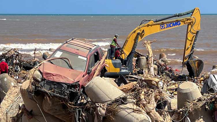 Maltese rescue team finds 'hundreds' of dead on Libyan beach