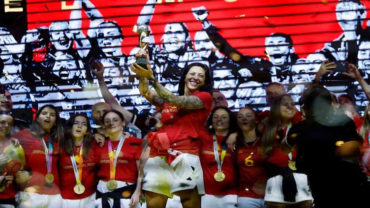 Spain's women players to end boycott after federation commit to change