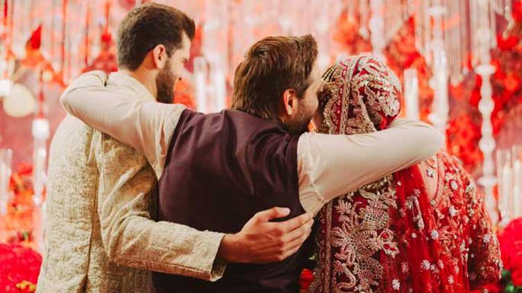 Shahid Afridi pens emotional note for daughter Ansha on her wedding